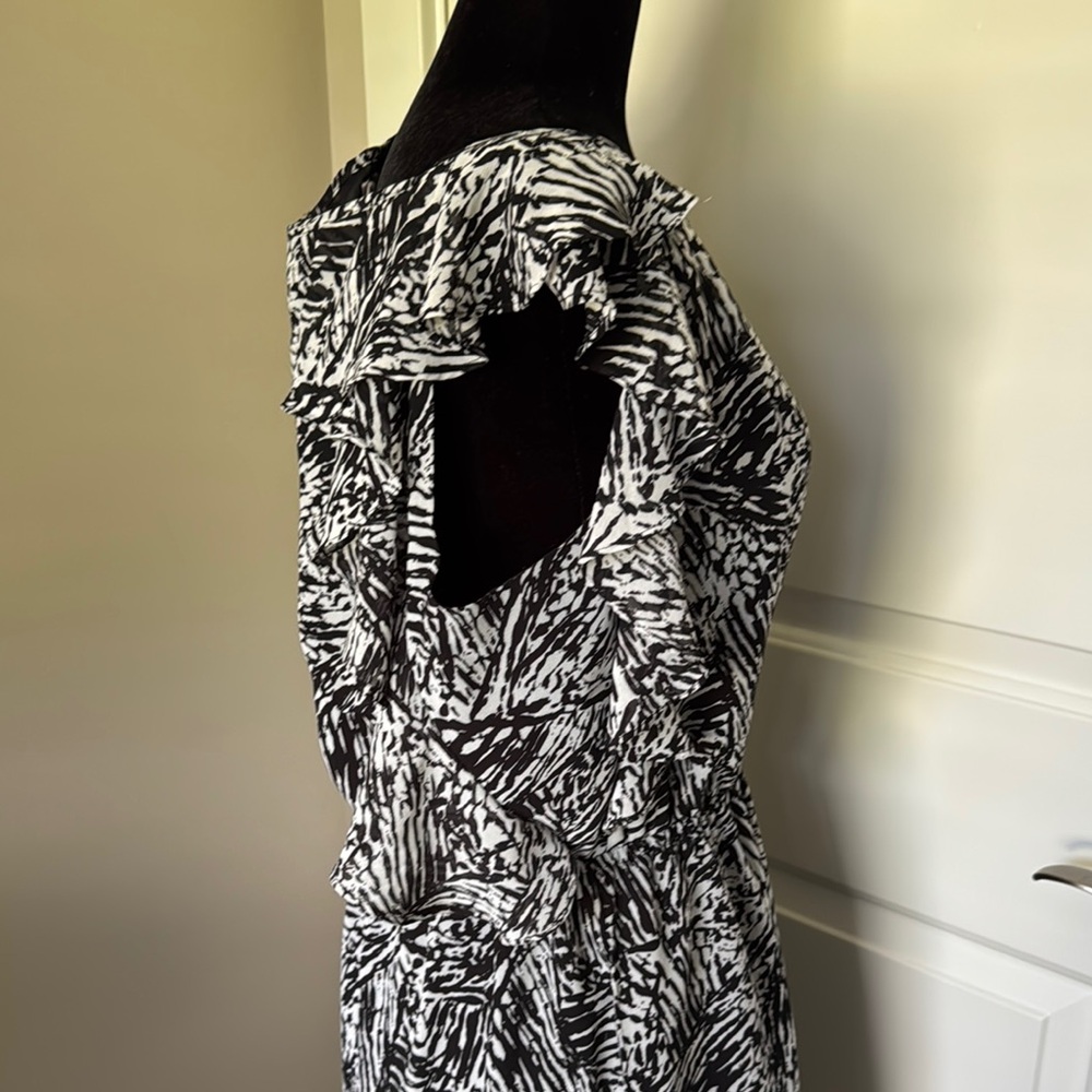 BCBGeneration Ruffles Dress - Picture 3 of 10